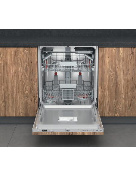 ls-hotpoint-hi-5020-wc-13.jpg